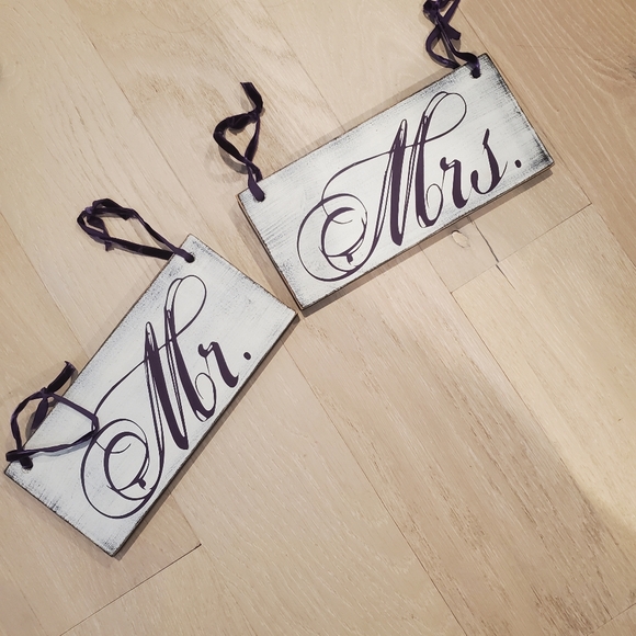 Handmade Wooden Purple Reversible Just Married Mr. Mrs. Wooden Signs - Picture 5 of 9